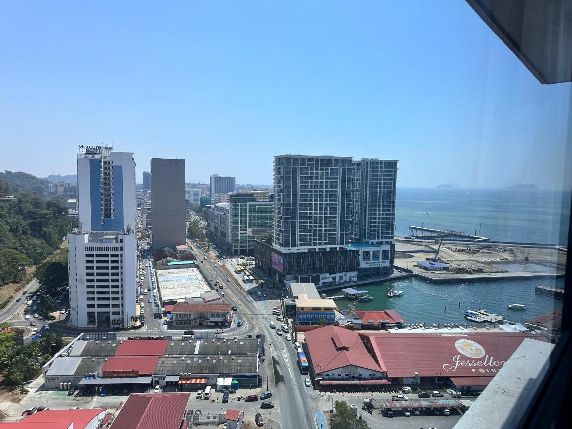 Jq1 Sea & Pool Or City View Wifi I Washing Machine For Some Units I Cuckoo Water Jesselton Quay By R2 Kota Kinabalu Extérieur photo