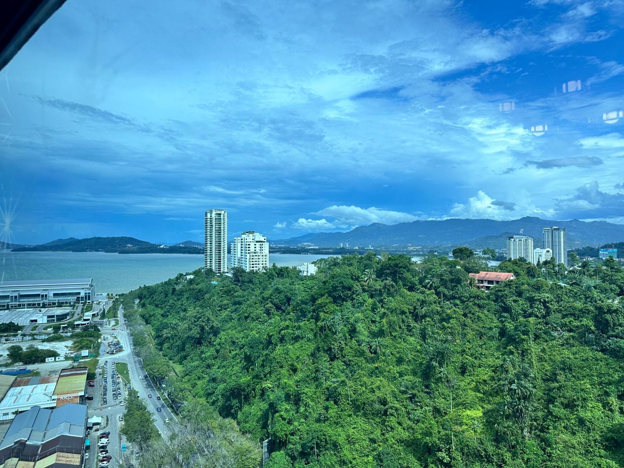 Jq1 Sea & Pool Or City View Wifi I Washing Machine For Some Units I Cuckoo Water Jesselton Quay By R2 Kota Kinabalu Extérieur photo